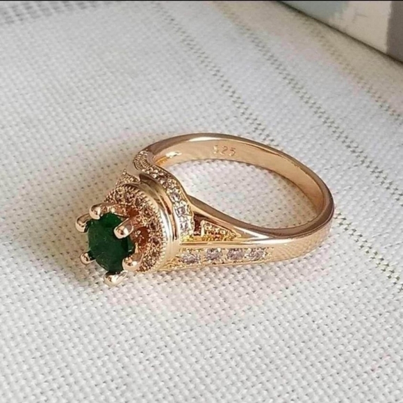 New 18K Gold Plated Round Cut Emerald Diamond Ring for Women - Picture 6 of 11